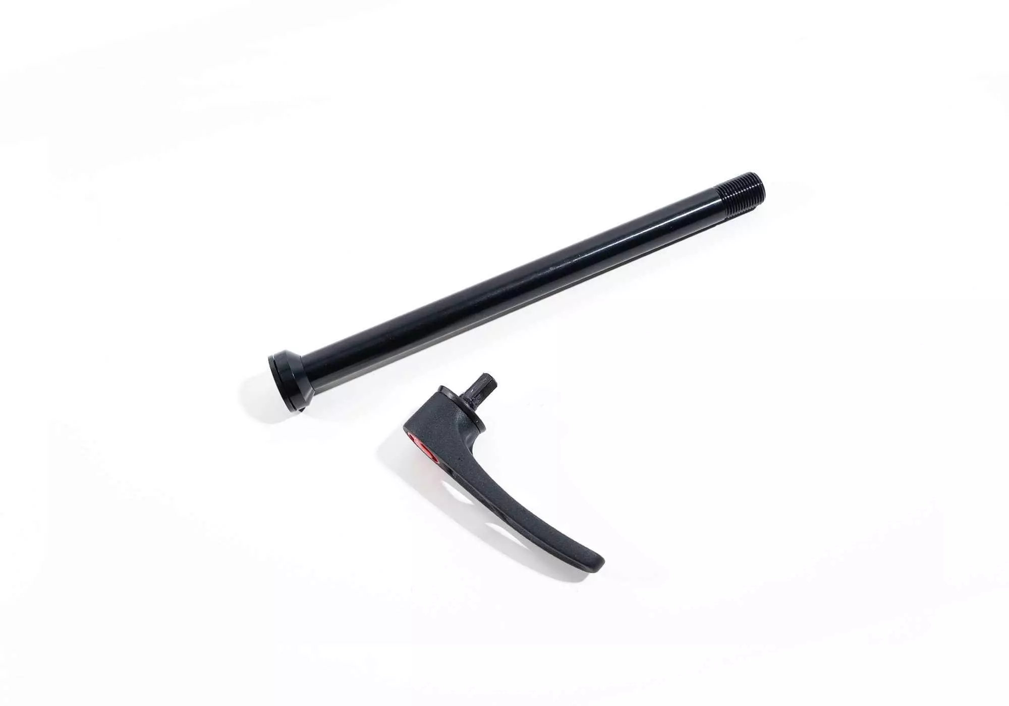 Felt Bicycles THRU AXLE REAR 12MM DT SWISS W/ REMOVABLE LEVER - Image 2